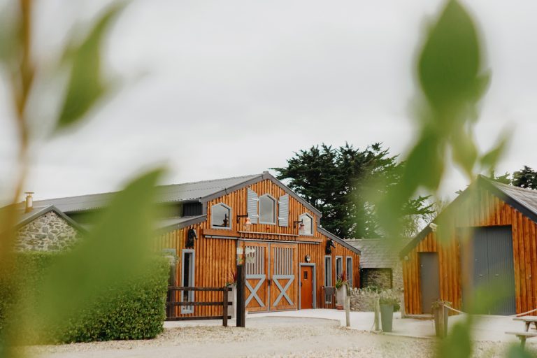 seagrave-barns-dunany-forest-wedding0033