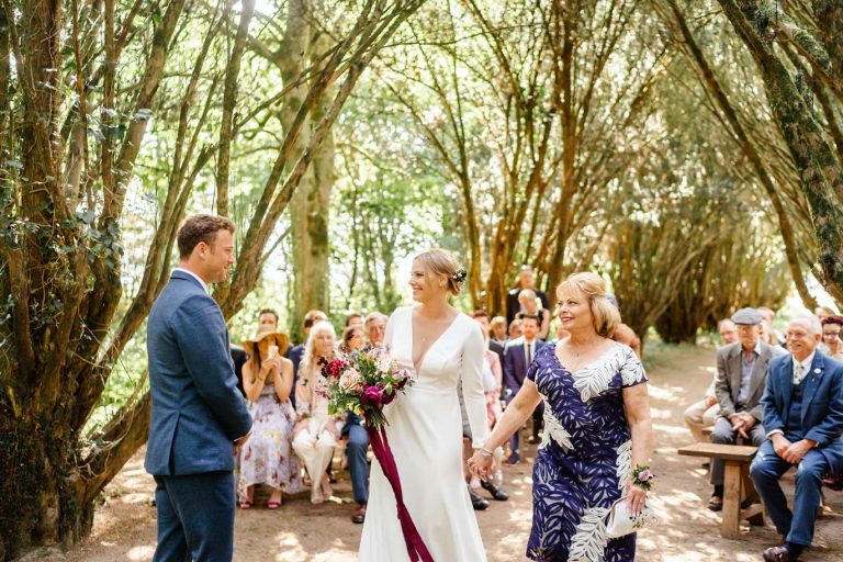 lisnavagh-house-forest-wedding0043