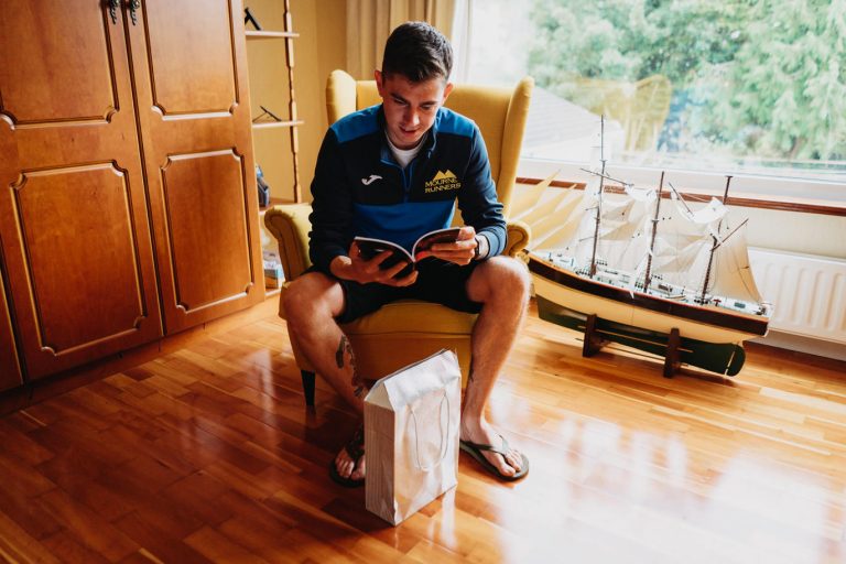 chilled-back-garden-diy-wedding0002