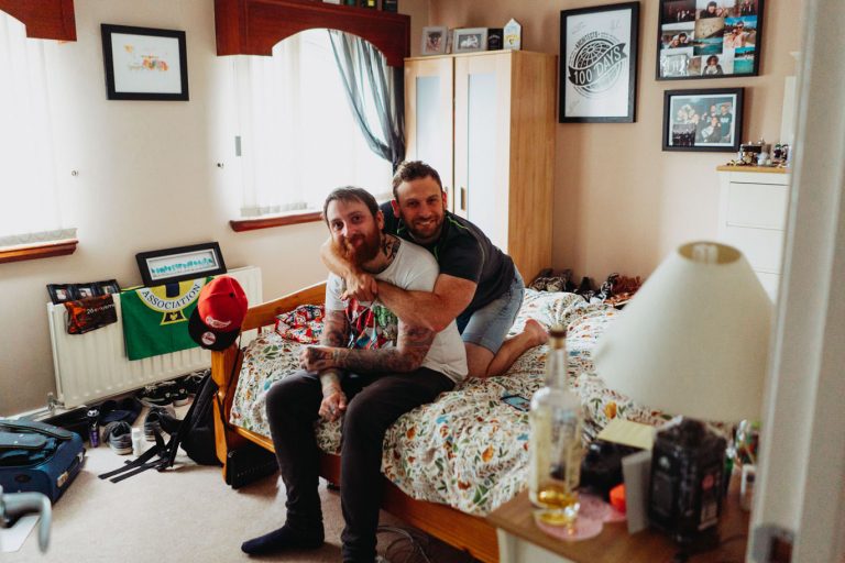 chilled-back-garden-diy-wedding0005