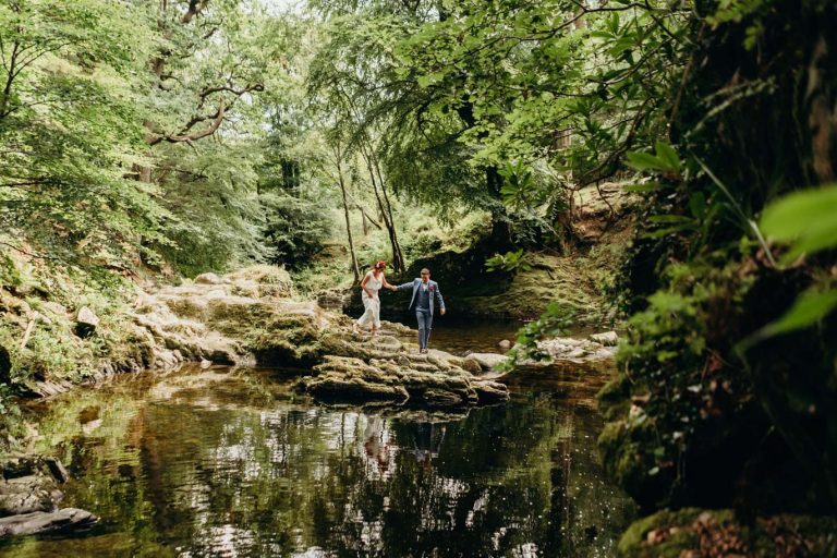 chilled-back-garden-diy-wedding0055