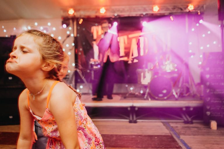 chilled-back-garden-diy-wedding0128