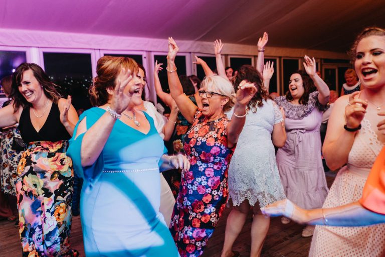 chilled-back-garden-diy-wedding0139