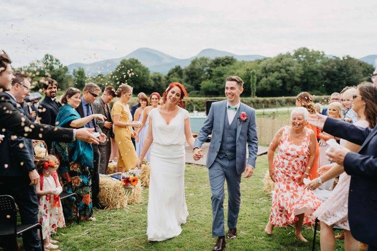 chilled-back-garden-diy-wedding0087